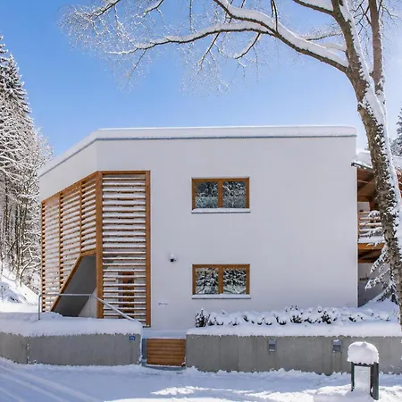 Kitz 7 *